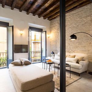 Oak & Sandstone - Modern Studio